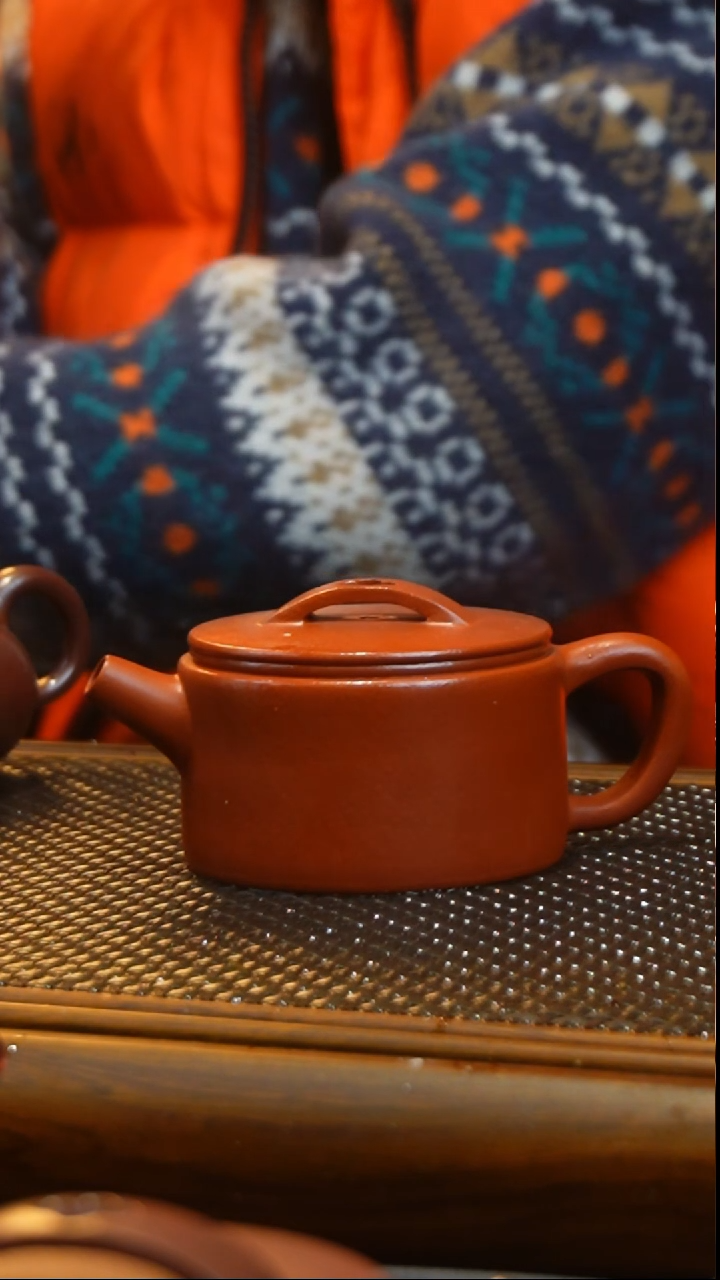 【闪购商品】82微微瑕全手精工容量150