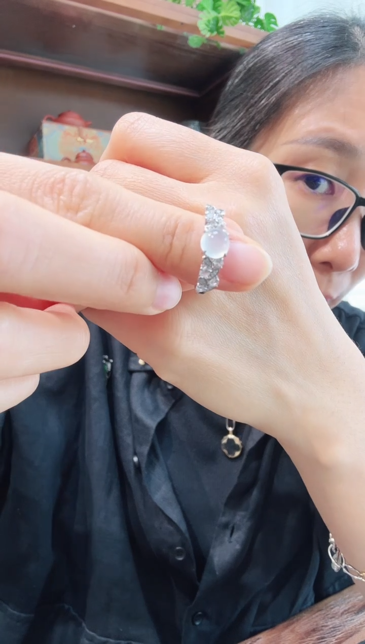 18K金镶嵌戒指翡翠00002680