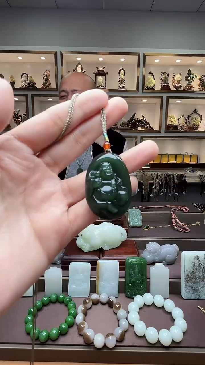 【闪购商品】和田玉颈饰未镶嵌苏