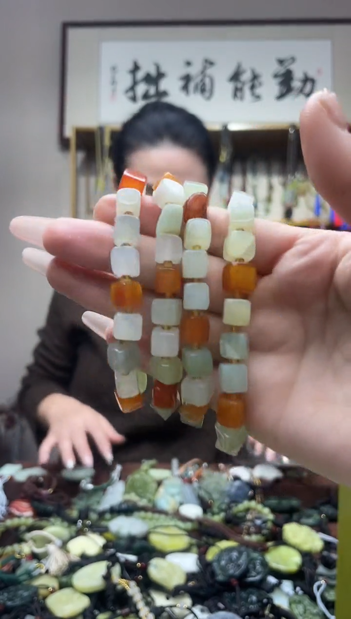 未镶嵌岫玉吊坠多样性发货拍一发一