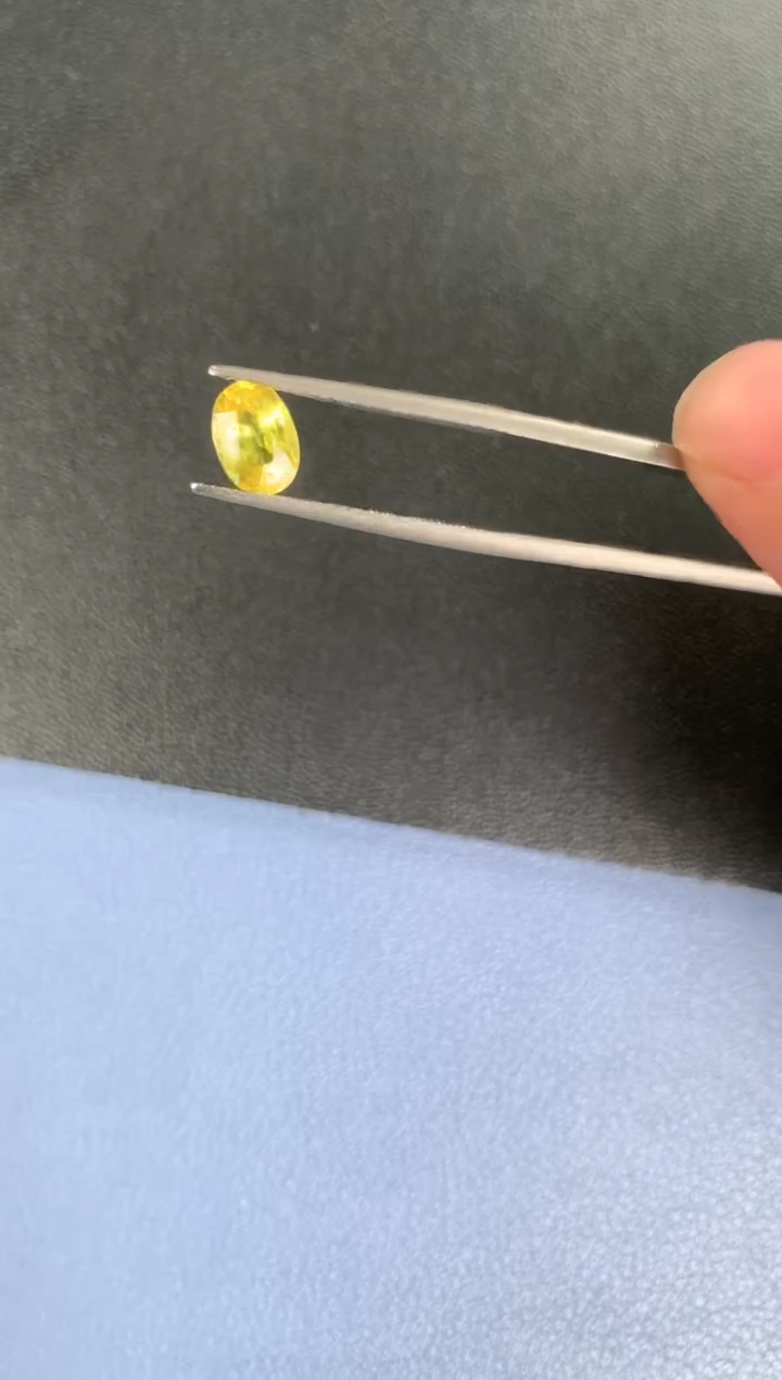 【闪购商品】蓝宝石裸石未镶嵌1.33克拉斯里兰卡老烧