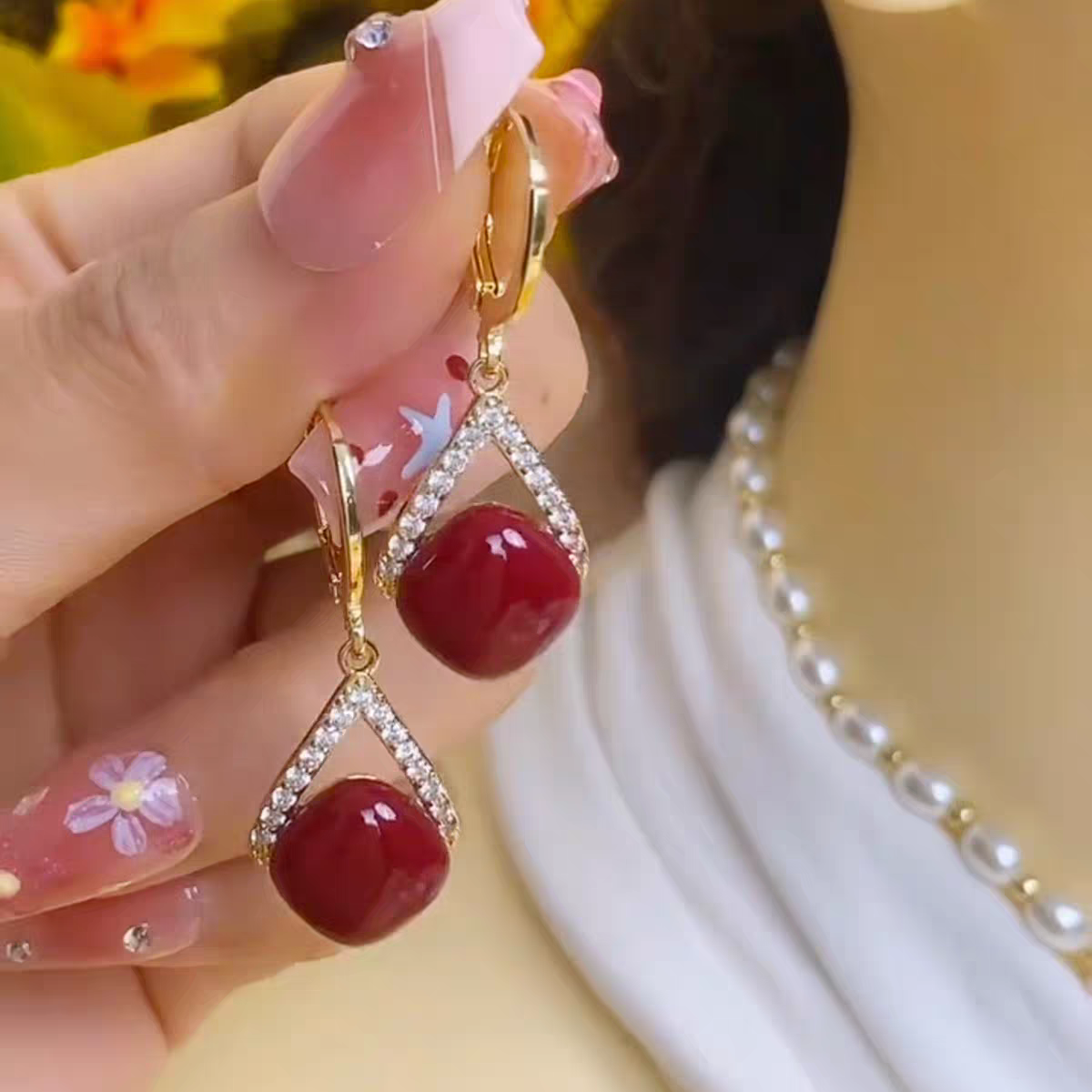 铜合金耳饰 【N76】2025爆款气质轻奢百搭简约精致网红设计师耳环