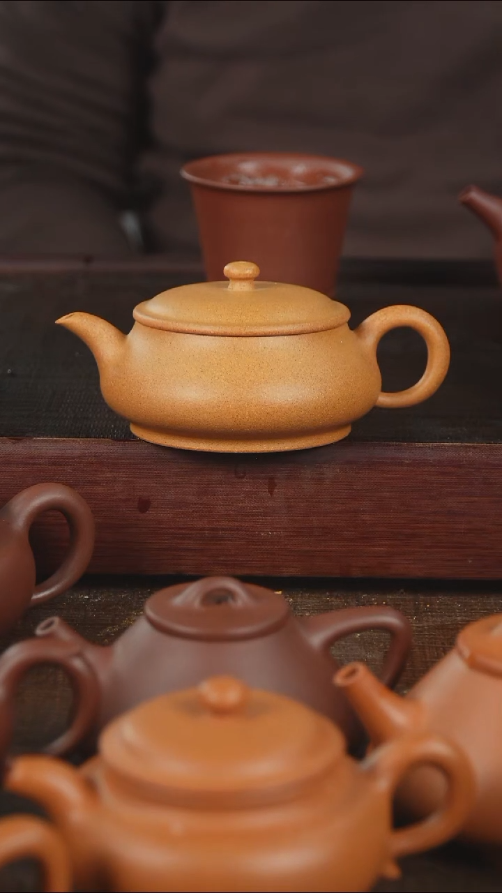 茶壶紫砂n****s黄金段200cc明炉