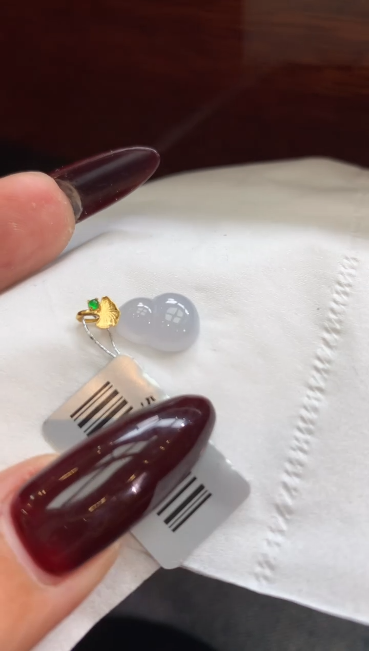 【闪购商品】翡翠颈饰18K金镶嵌翡翠