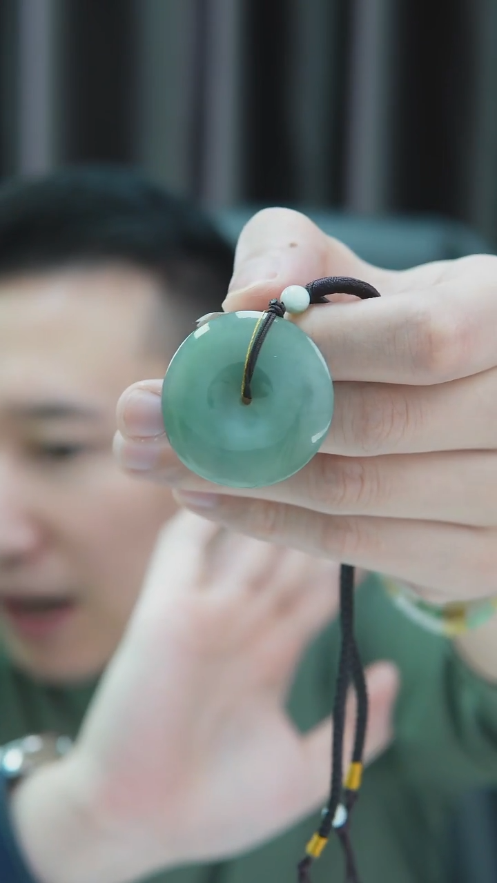 颈饰未镶嵌翡翠挂件H0009