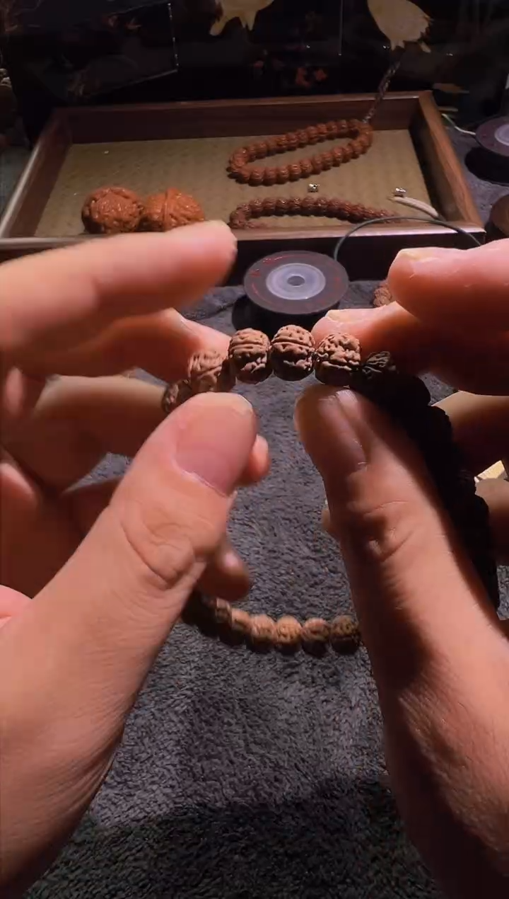 手串金刚菩提?****式老树王10mm  sssss