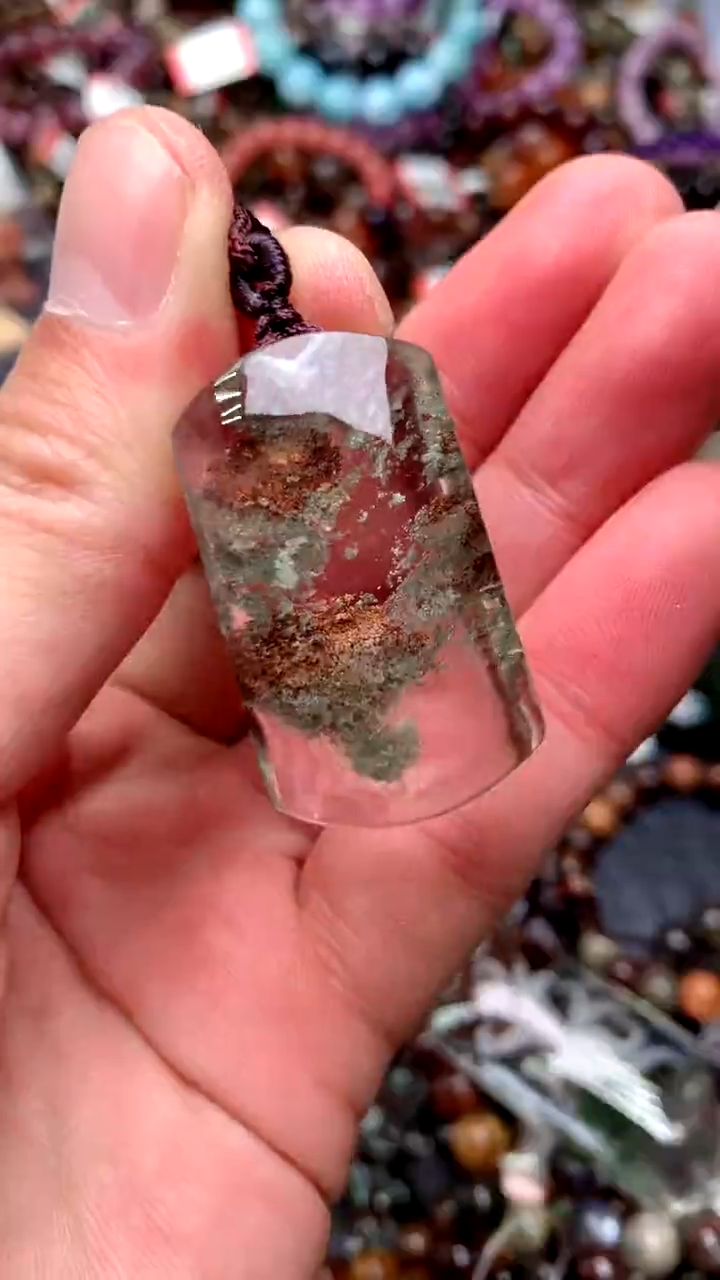 【闪购商品】水晶吊坠(赠链)未镶嵌100