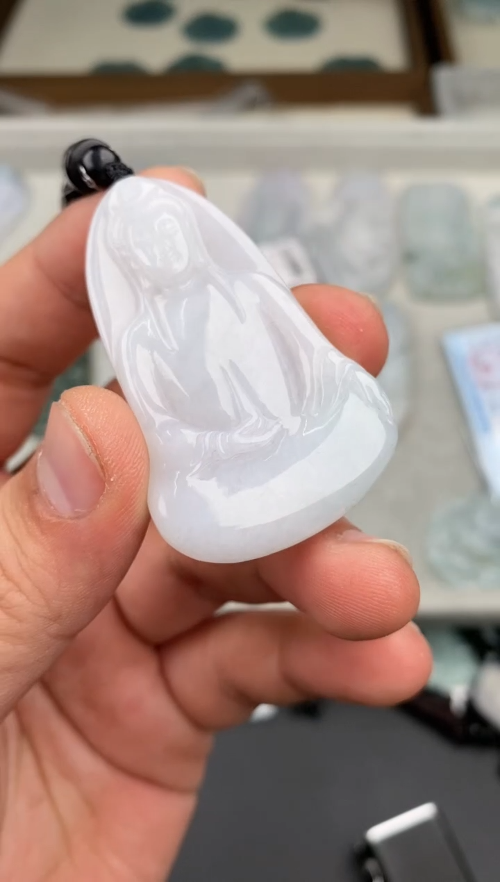 【闪购商品】翡翠颈饰未镶嵌  天然翡翠，一物一图