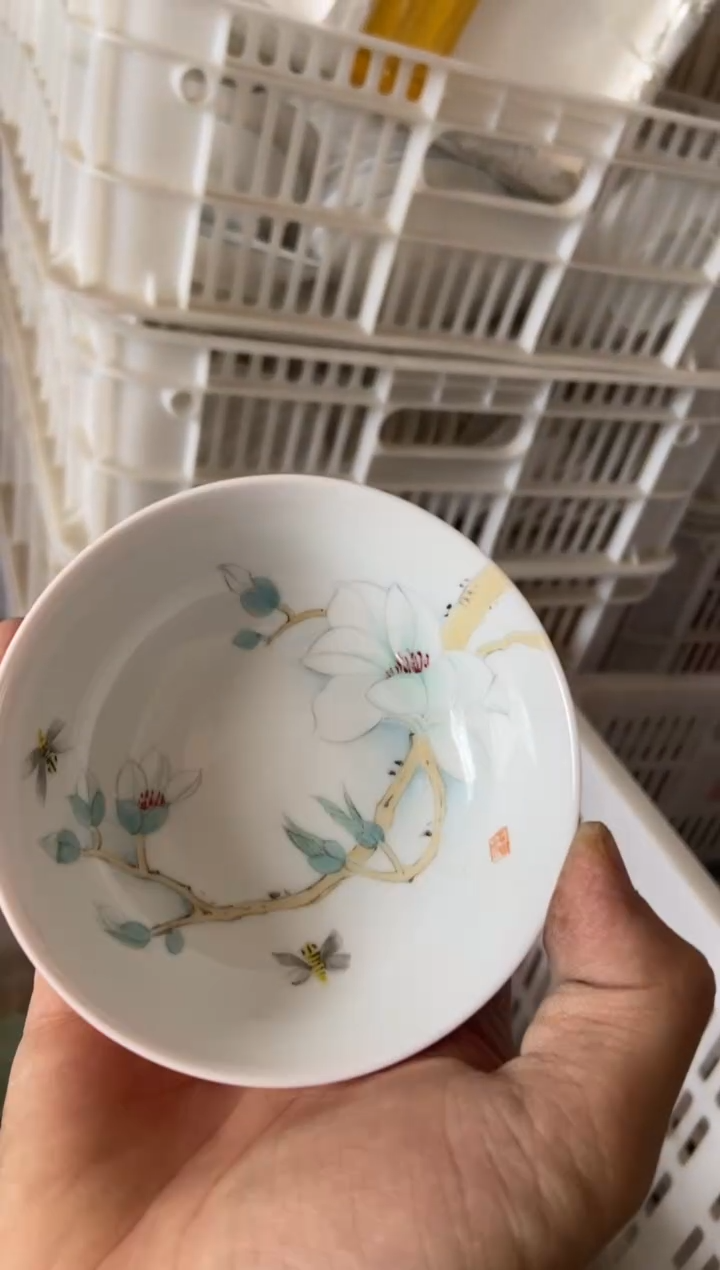 杯无运费险有瑕疵的摄影的产品有使用过的痕迹有点脏介意勿拍