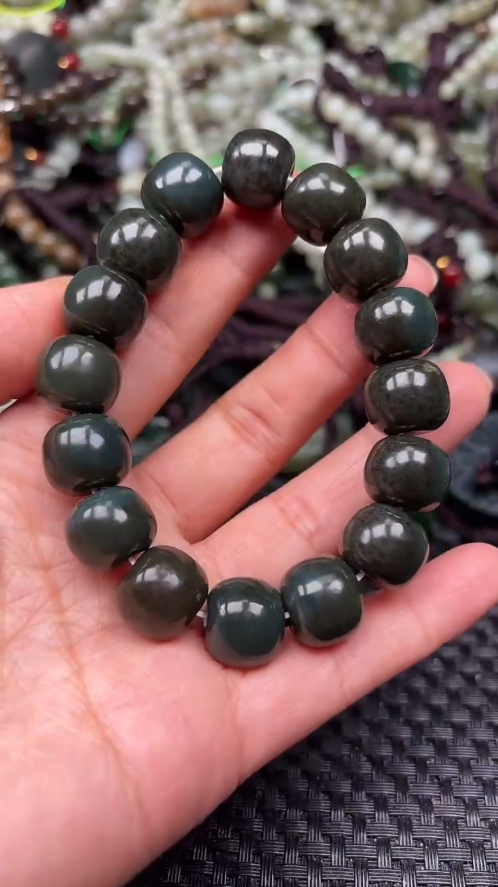 【闪购商品】和田玉颈饰未镶嵌1