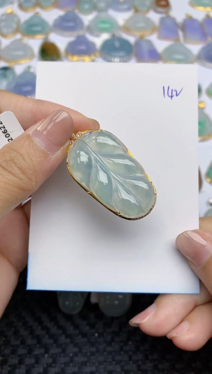 【闪购商品】翡翠颈饰18K金镶嵌天然A货翡翠 142