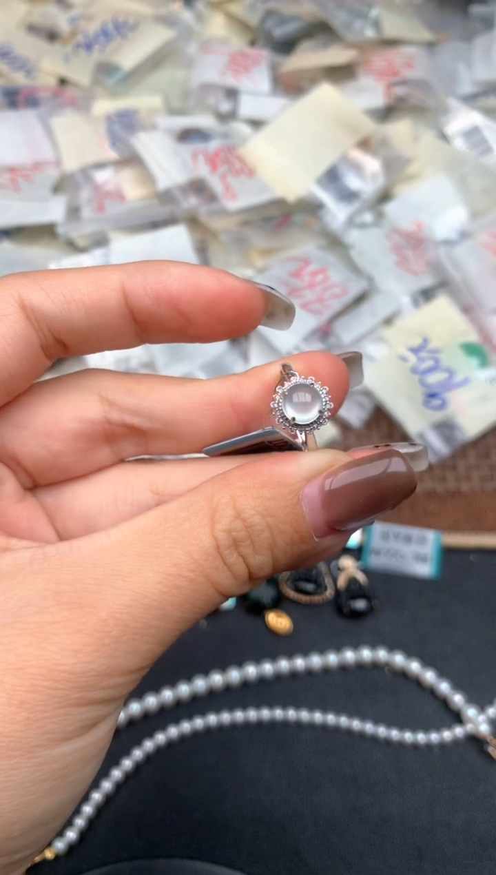 18K金镶嵌挂件翡翠—13圈