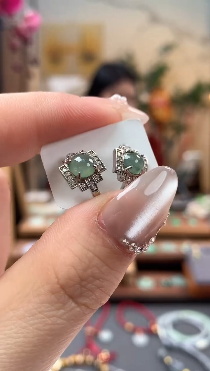 【闪购商品】翡翠耳饰未镶嵌耳饰