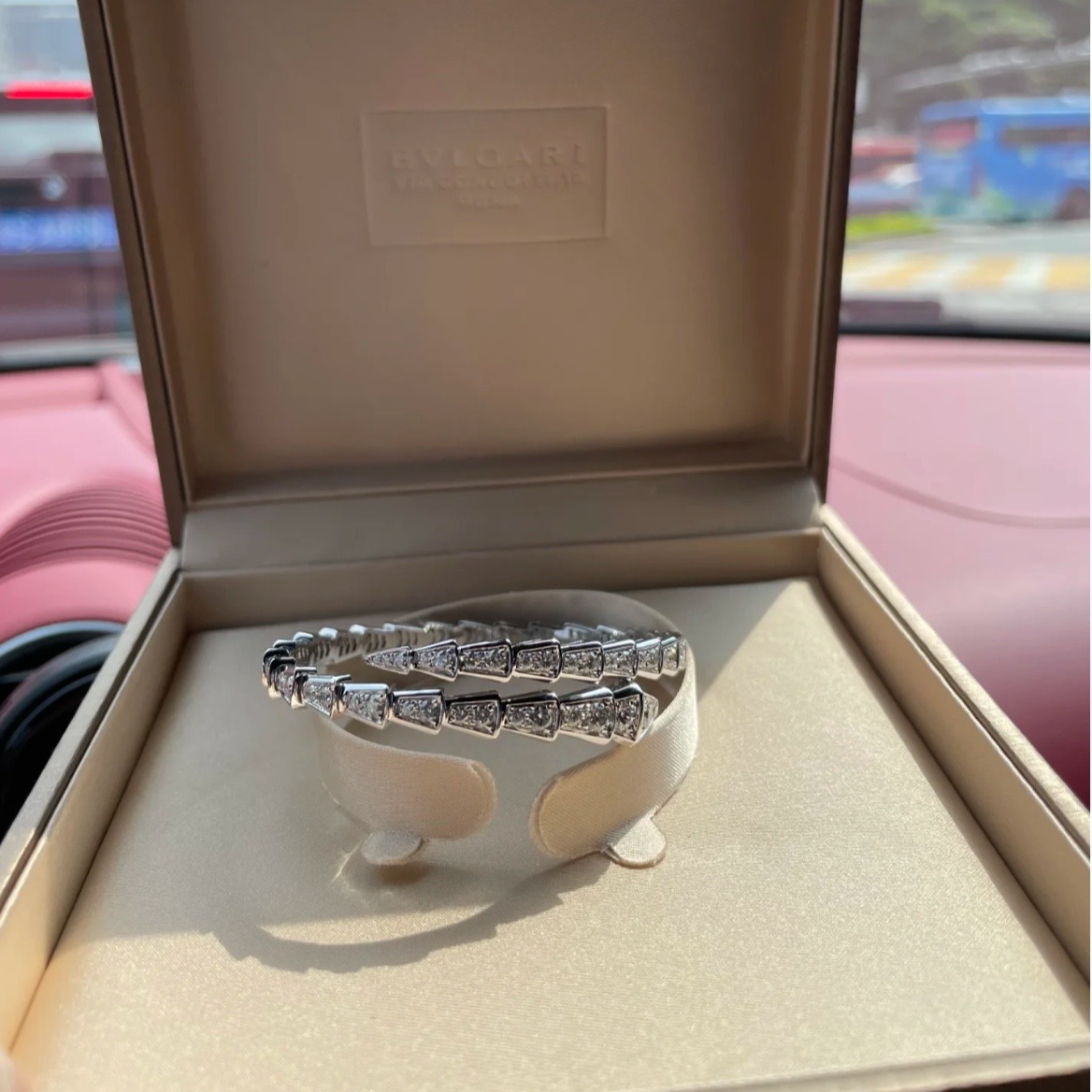 99新 BVLGARI/宝格丽 小花6欢 蛇骨 满钻 手镯 窄版 18K白金 S