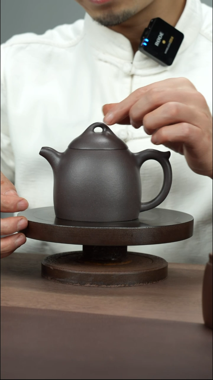 【闪购商品】紫砂茶壶天青泥秦权260cc