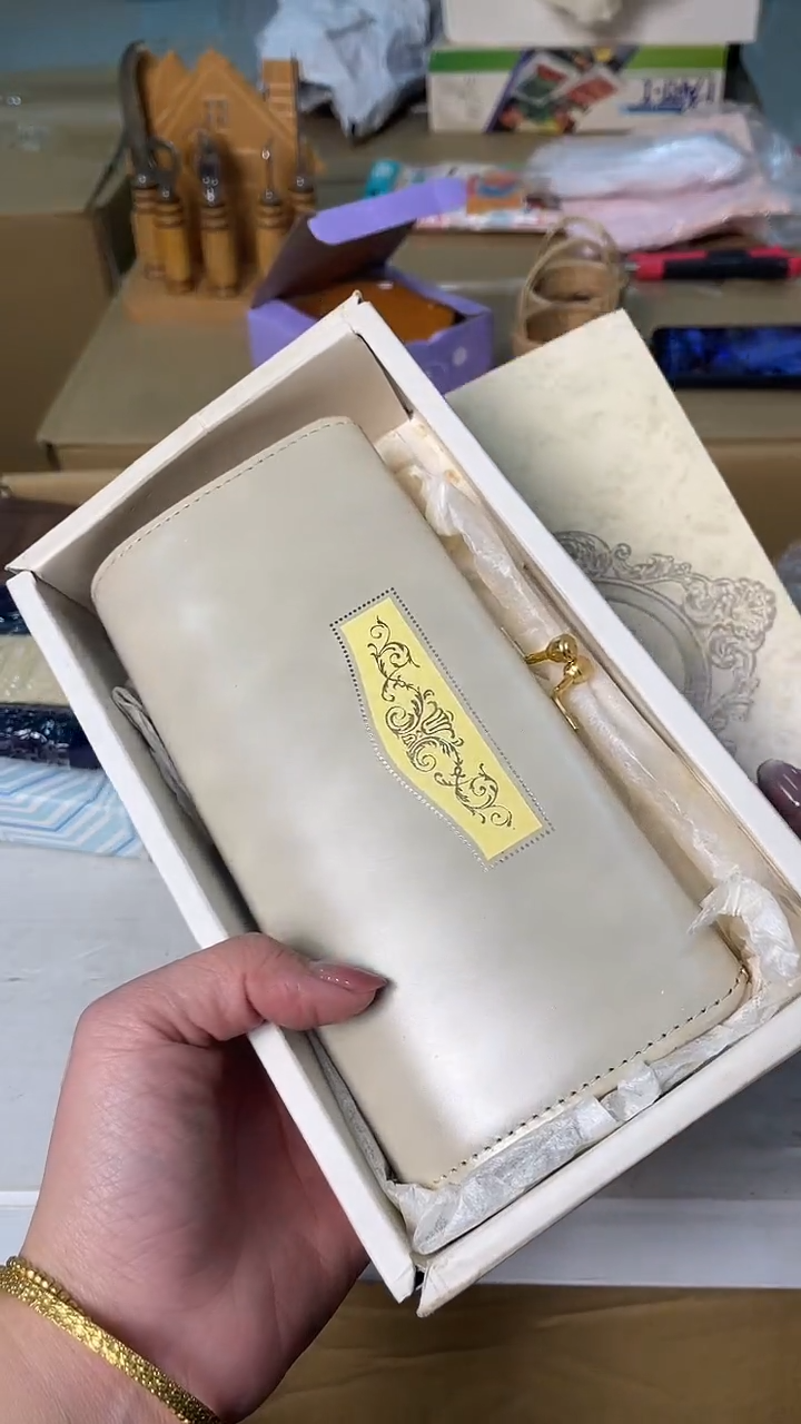 水牛剖层皮革雅**主中古杂项默认微瑕，满18包邮