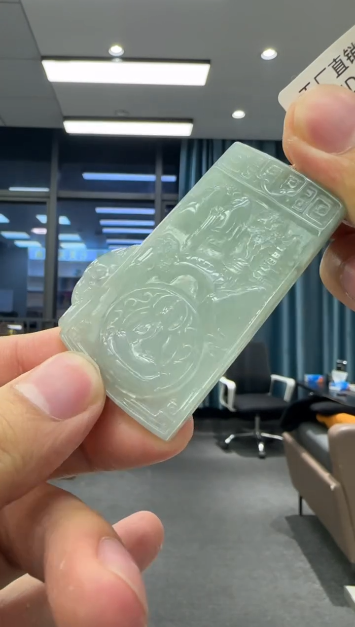 颈饰未镶嵌翡翠天然翡翠A货孤品一件 