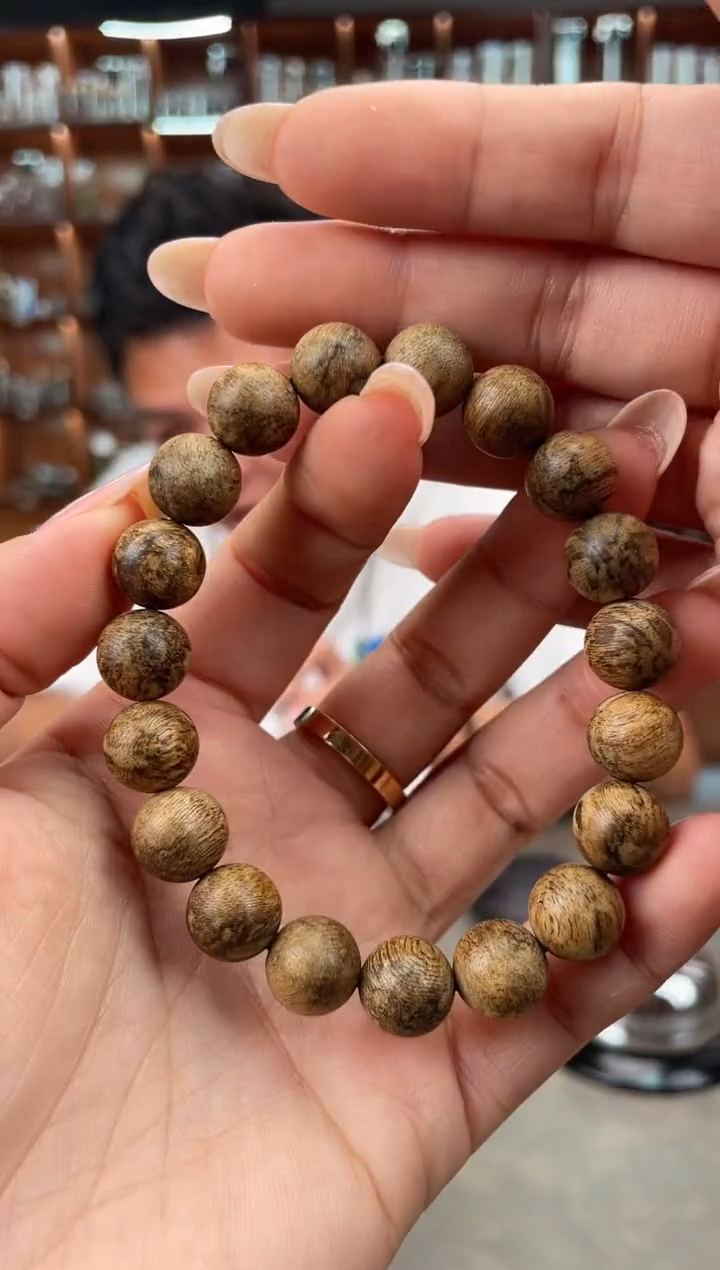 【闪购商品】沉香手串55号加里曼丹多样性发一条