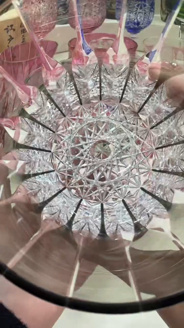 【闪购商品】星芒杯精雕款如图一只