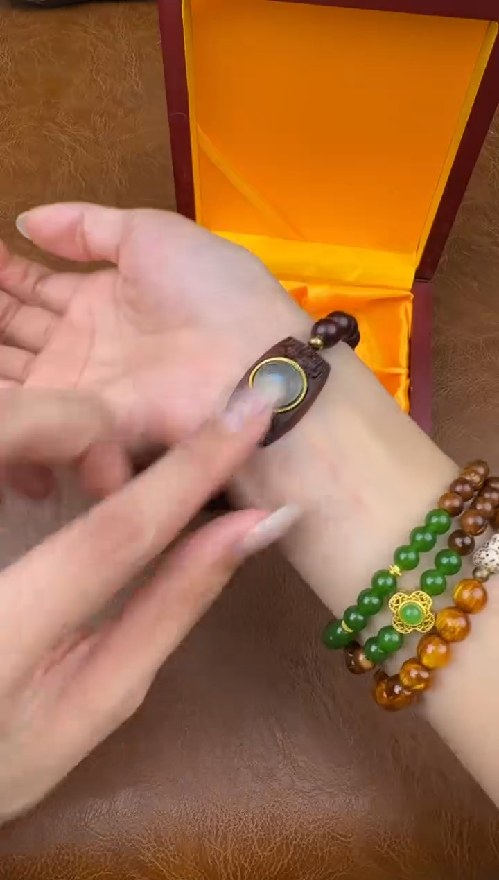 墨韵阁文玩血檀链接-@@ys985