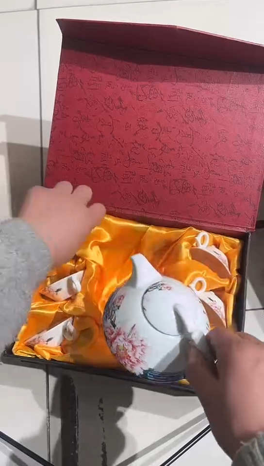 骨瓷7头咖啡具隆达骨瓷