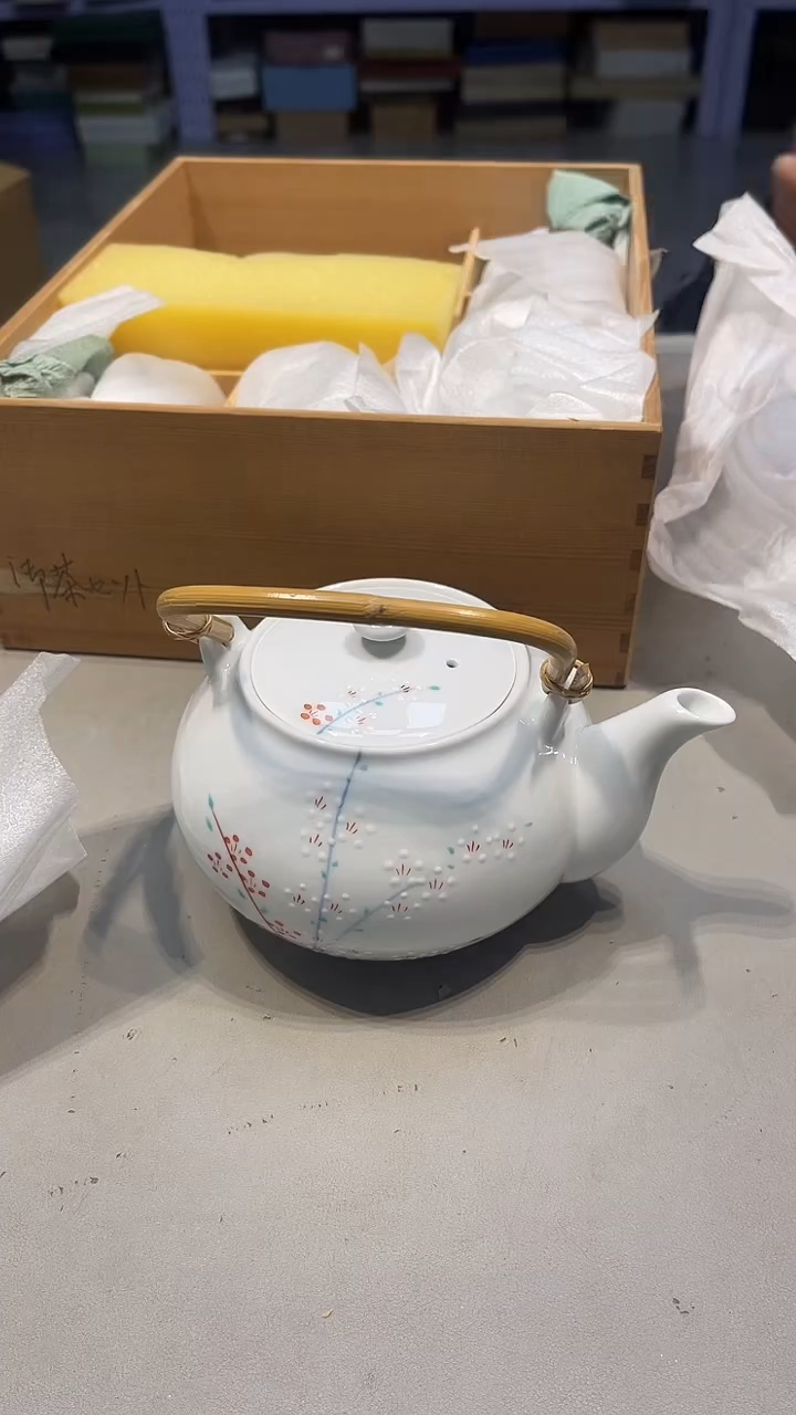 手工艺品琉璃?****云88888