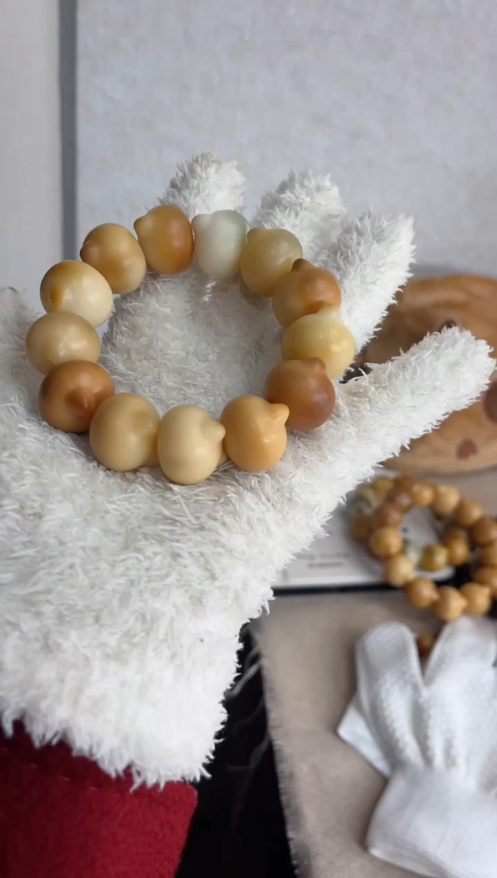 【闪购商品】菩提根/象牙果手串干磨猫猫头21mm手串D82