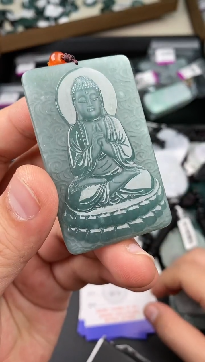 【闪购商品】翡翠颈饰未镶嵌  天然翡翠，一物一图