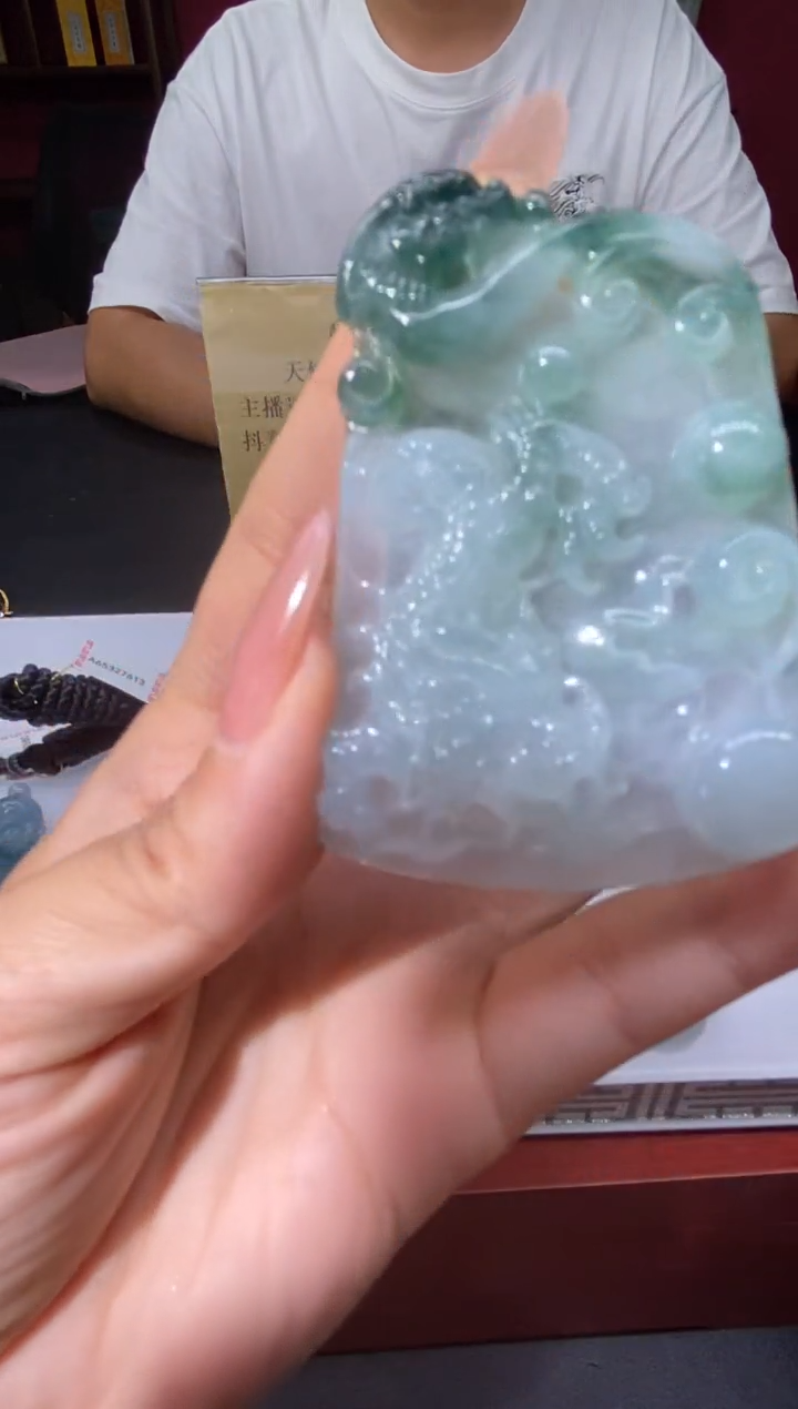 颈饰未镶嵌翡翠34641