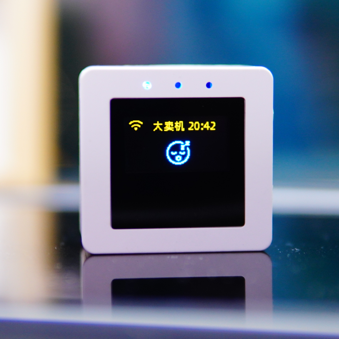 正版大卖机直播机器人可直播带货具备AI大模型功能（含3小时算力）