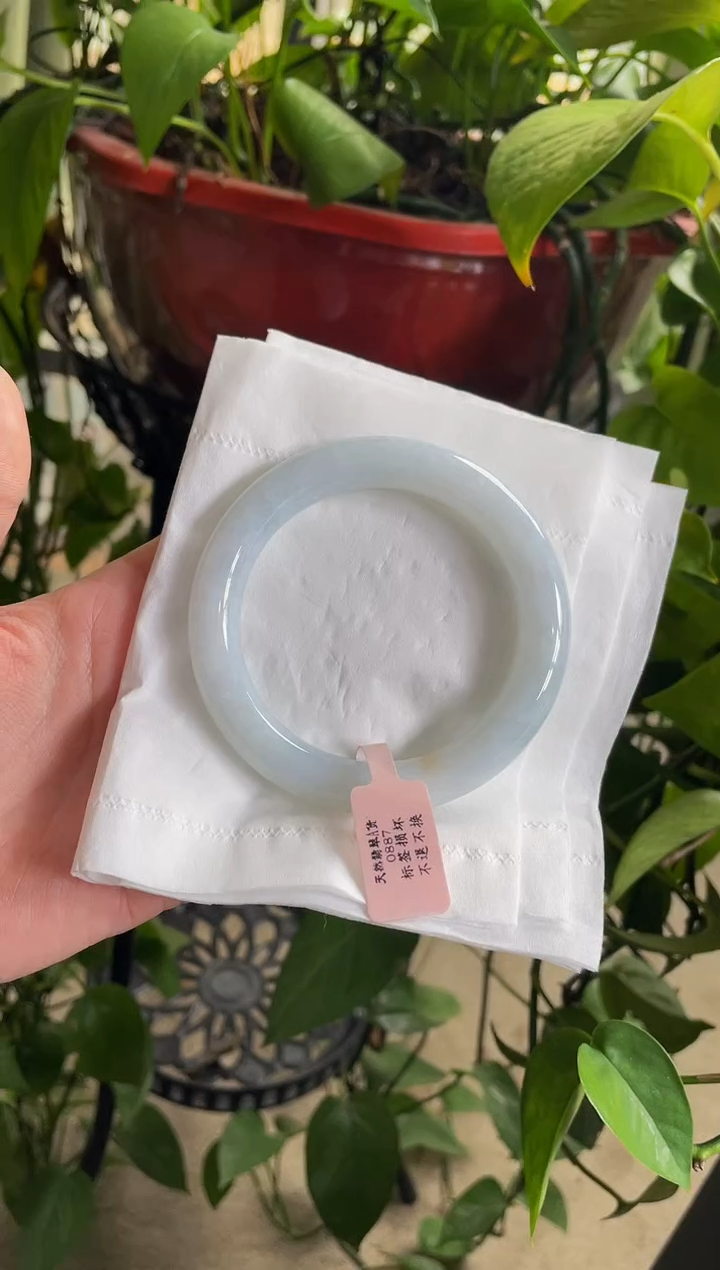 【闪购商品】翡翠手镯未镶嵌57手镯57.4