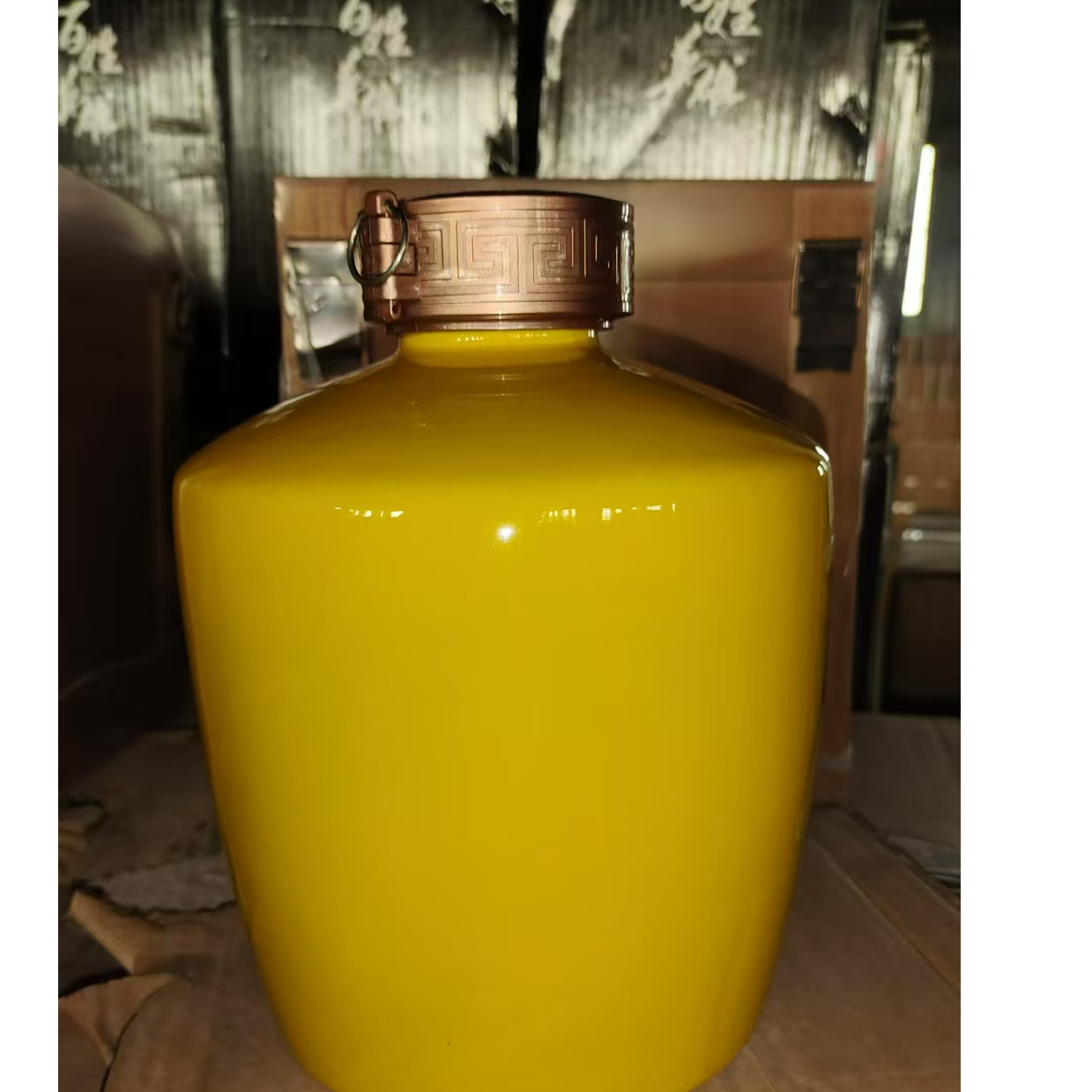 DAGUANDAGUAN酒 坛装黄色  53度纯粮酿造酱香型1.5L53%Vol1.5L