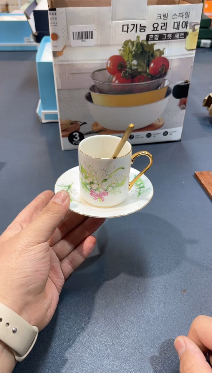 【闪购商品】碗F749全场正品，京东包邮