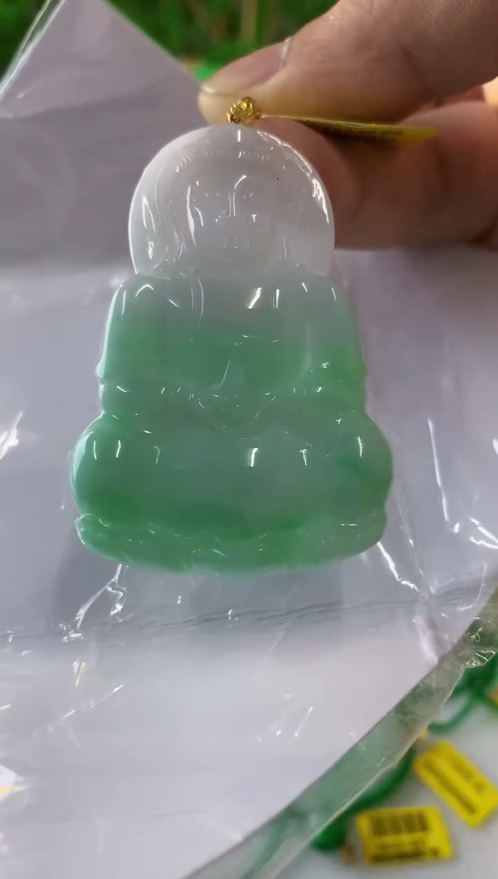 翡翠18K金镶嵌吊坠(不含链)缅甸翡翠挂件