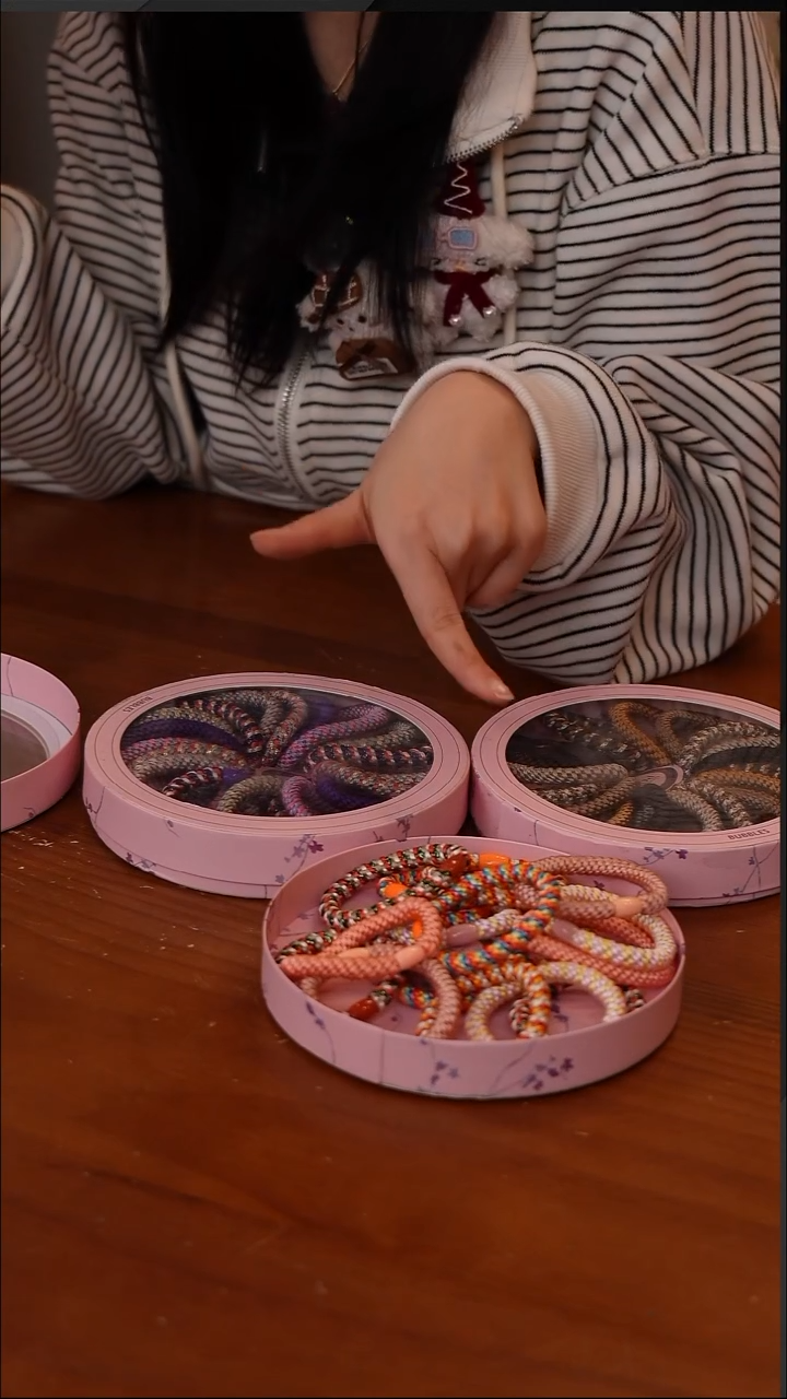 陶148-18根罐装编制高弹力发圈*3