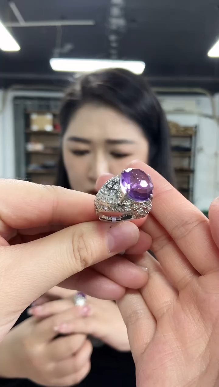 【闪购商品】水晶戒指未镶嵌多样性发其一颜色微差