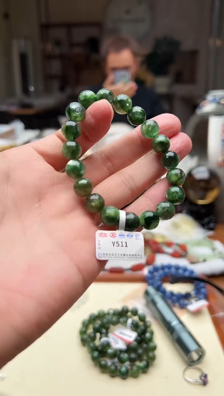 【闪购商品】水晶手链未镶嵌y511绿锂云母手链