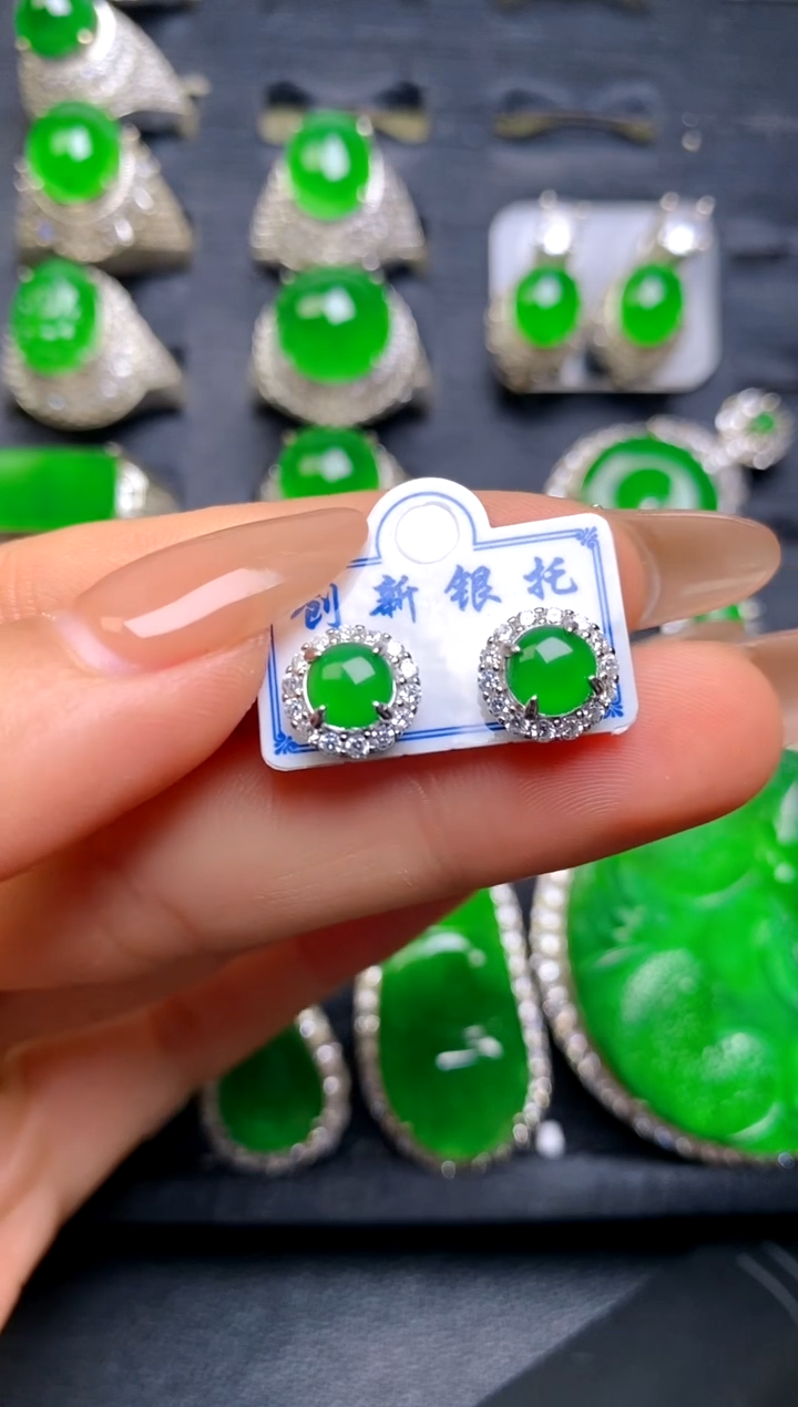【闪购商品】翡翠耳钉银S925镶嵌耳钉