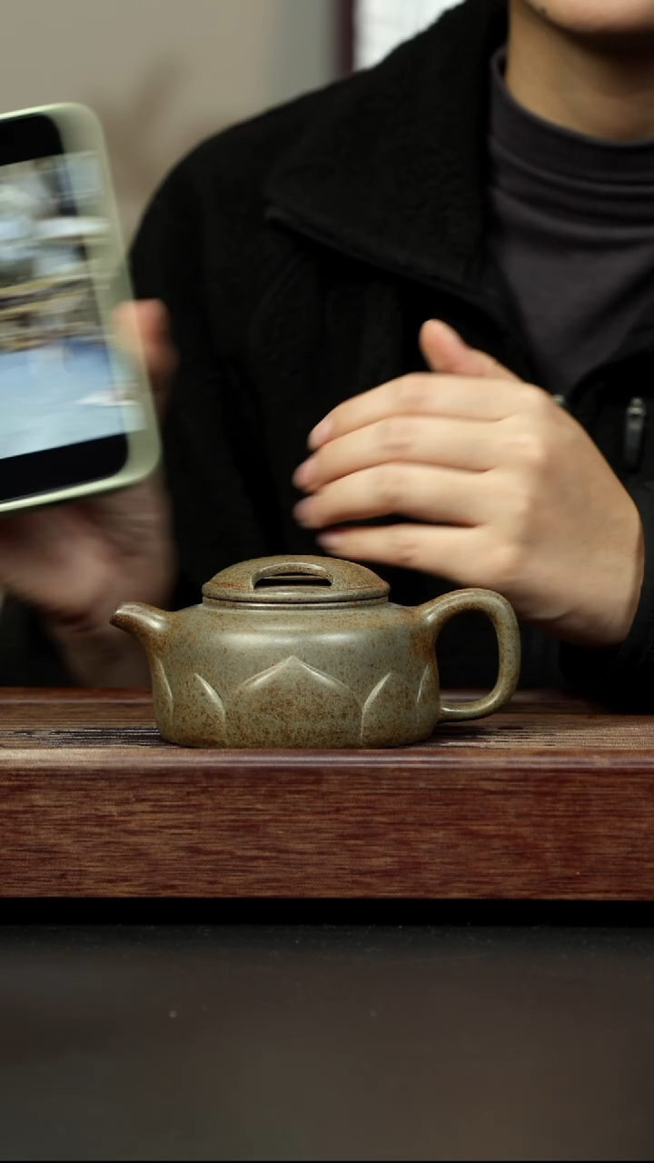 茶壶紫砂蟹壳青柴烧 牛盖莲子