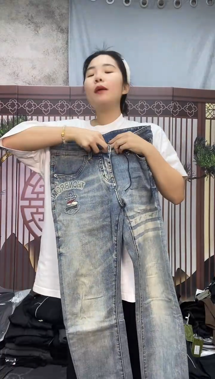 四季款牛仔裤码29