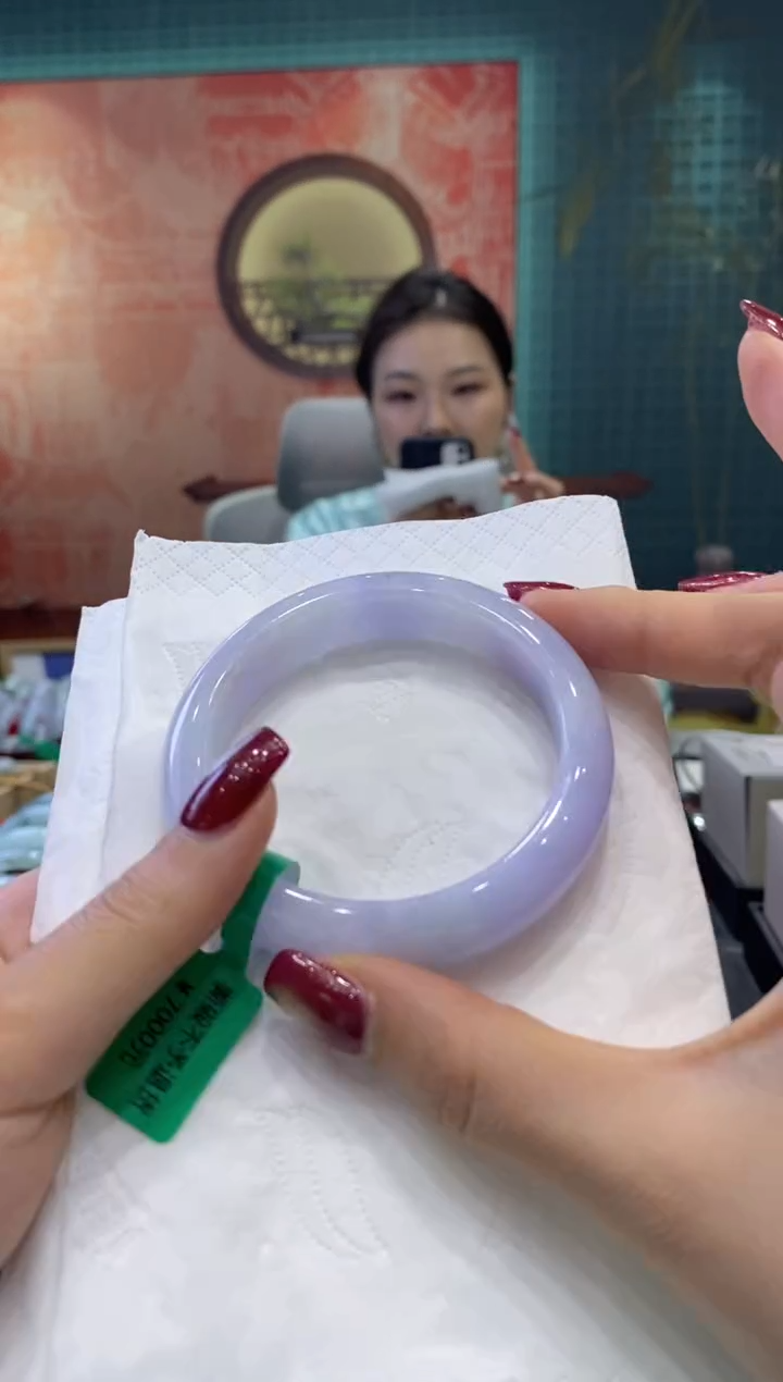 【闪购商品】翡翠手镯未镶嵌多人01225