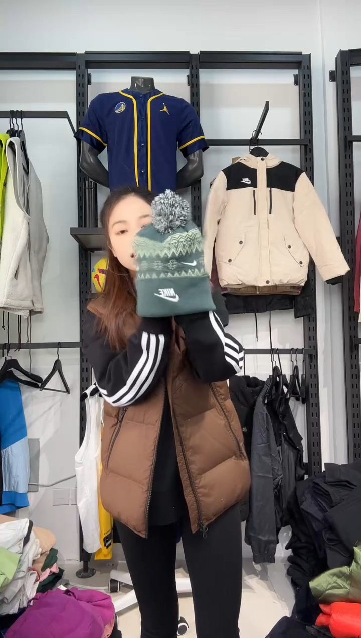 3119编码  瑕疵直播间过款为准 尺码   身高