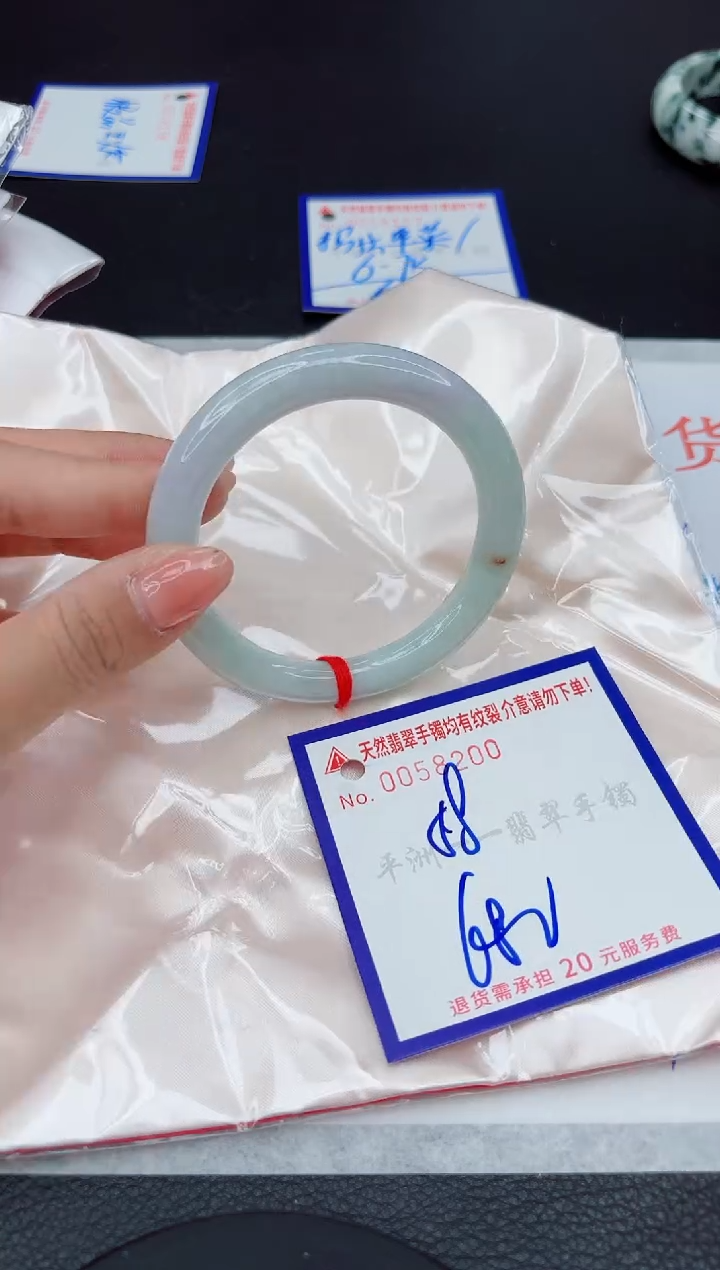 翡翠手镯未镶嵌11111111111