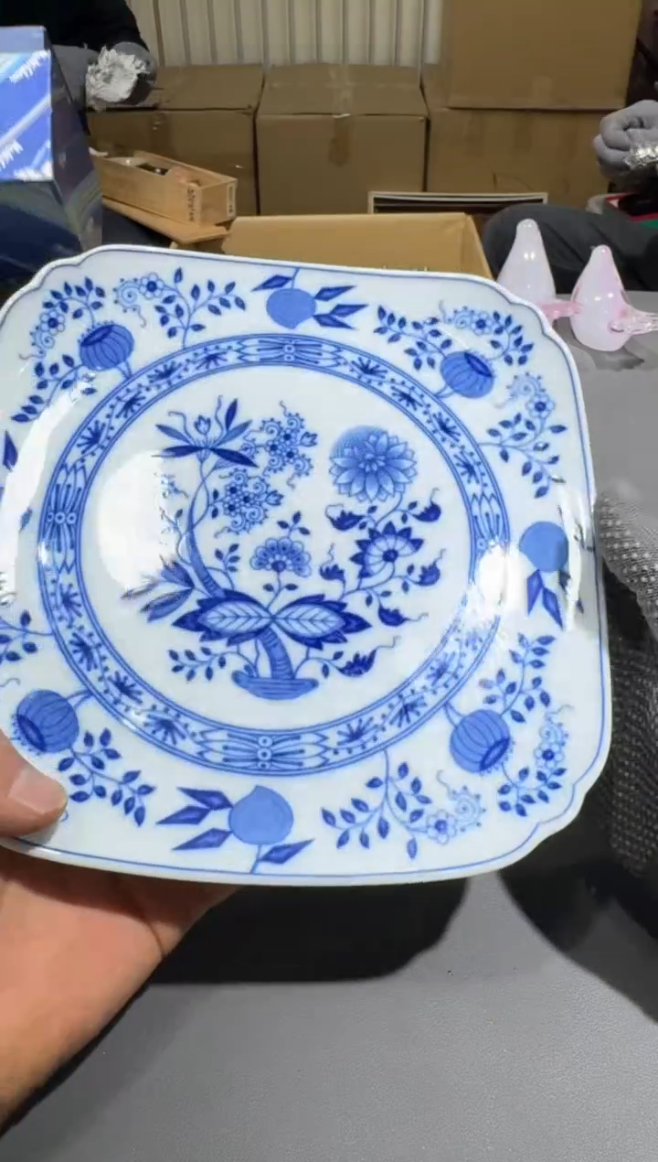 【闪购商品】杯小四孤品收藏中古品