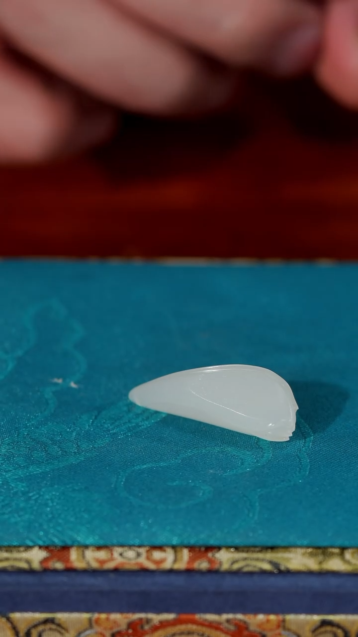 【闪购商品】和田玉颈饰未镶嵌10