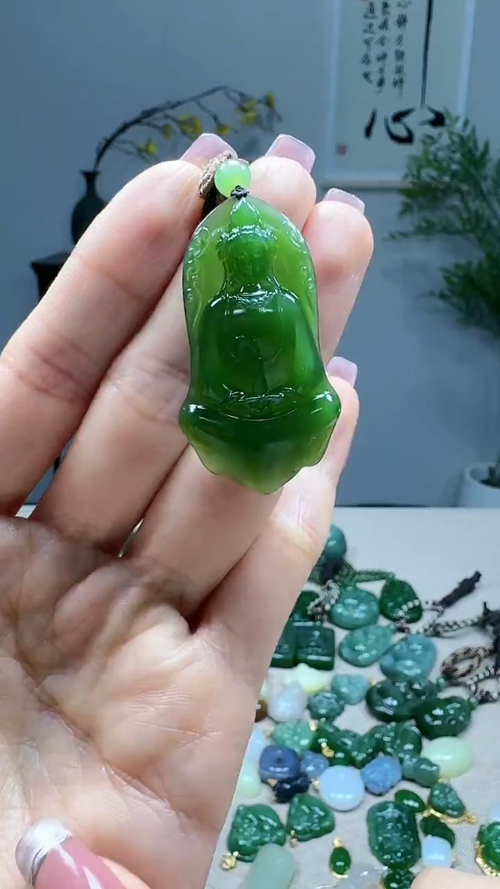 未镶嵌和田玉挂件1