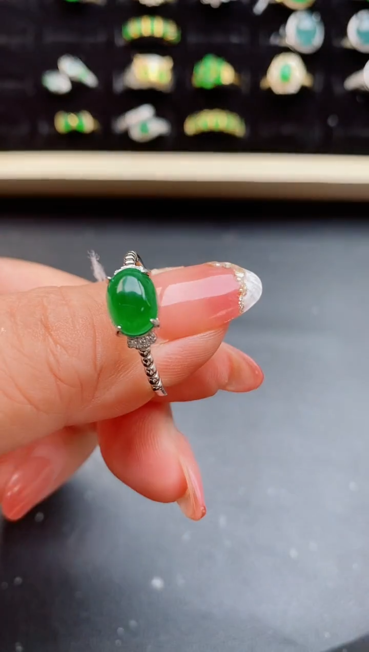 【闪购商品】翡翠戒指银S925镶嵌2121
