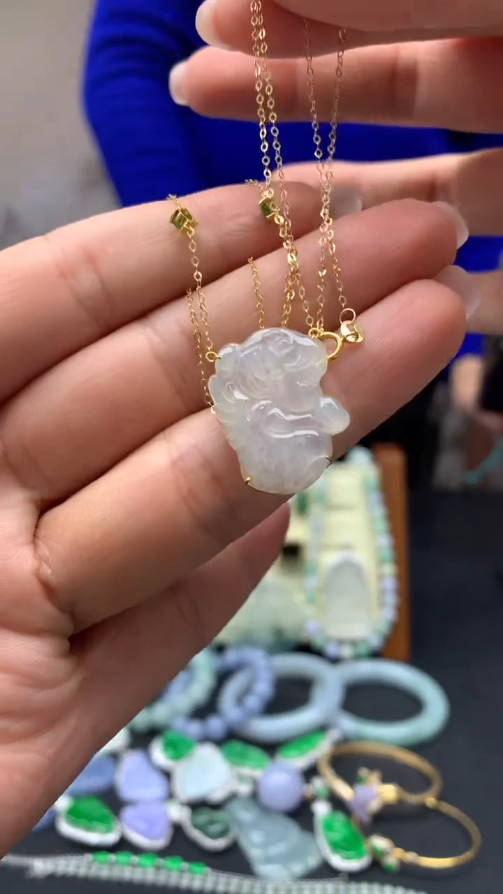 【闪购商品】翡翠颈饰18K金镶嵌28-天然翡翠