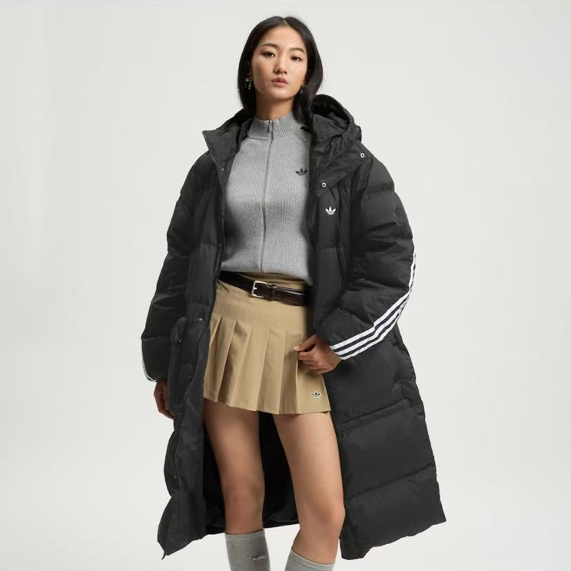 adidas/阿迪达斯三叶草保暖长款运动宽松鸭绒连帽羽绒服KC2564