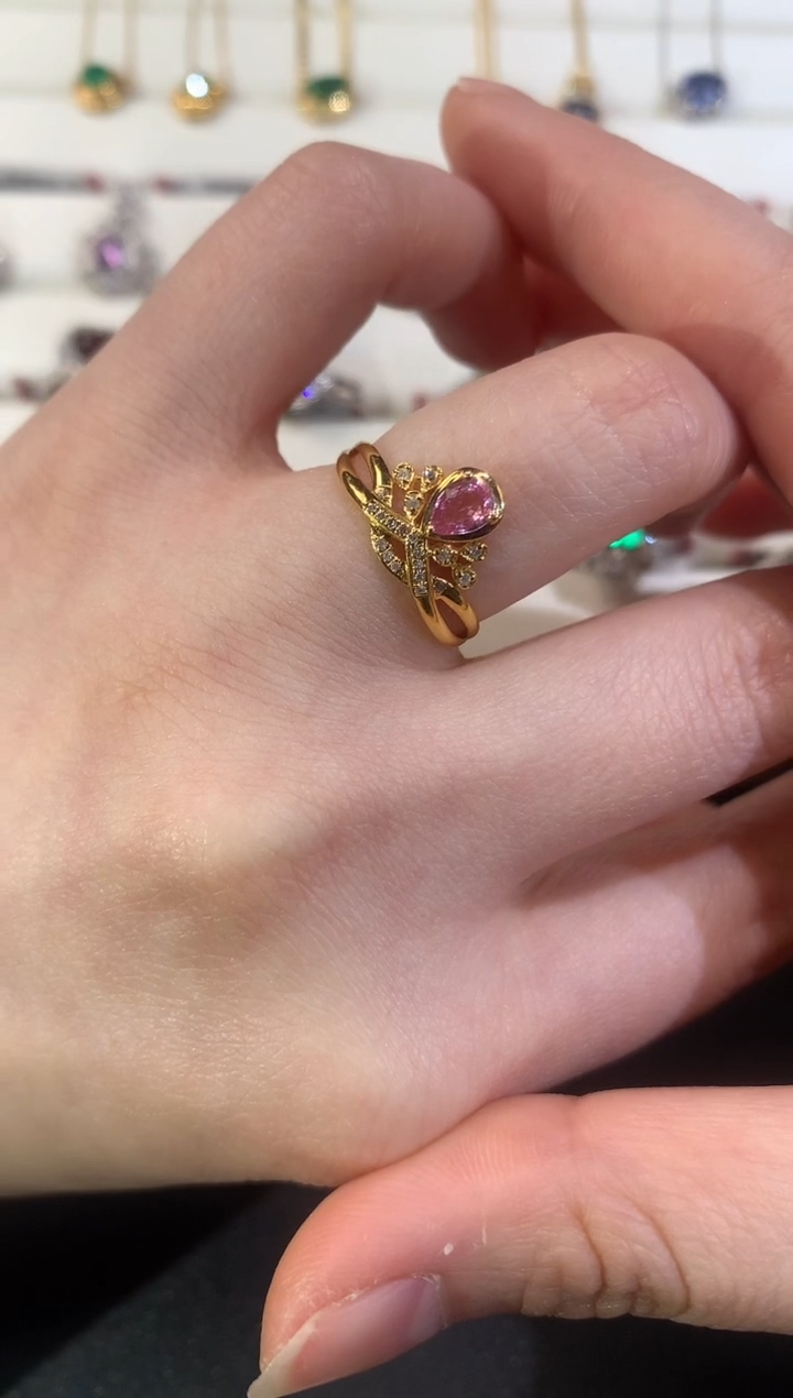 【闪购商品】彩色蓝宝石戒指18K金镶嵌Z661|1999